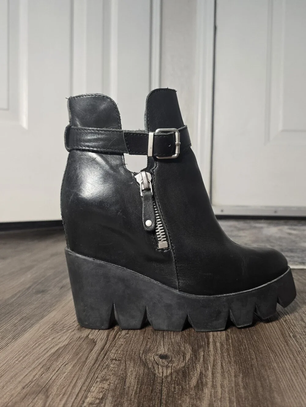 ASH Ricky Lug Wedge Platform Leather Boots Size 8